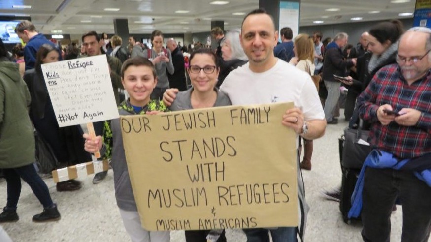 Image result for jews welcome immigrants https://static.timesofisrael.com/www/uploads/2017/01/Family-e1485701987167.jpg